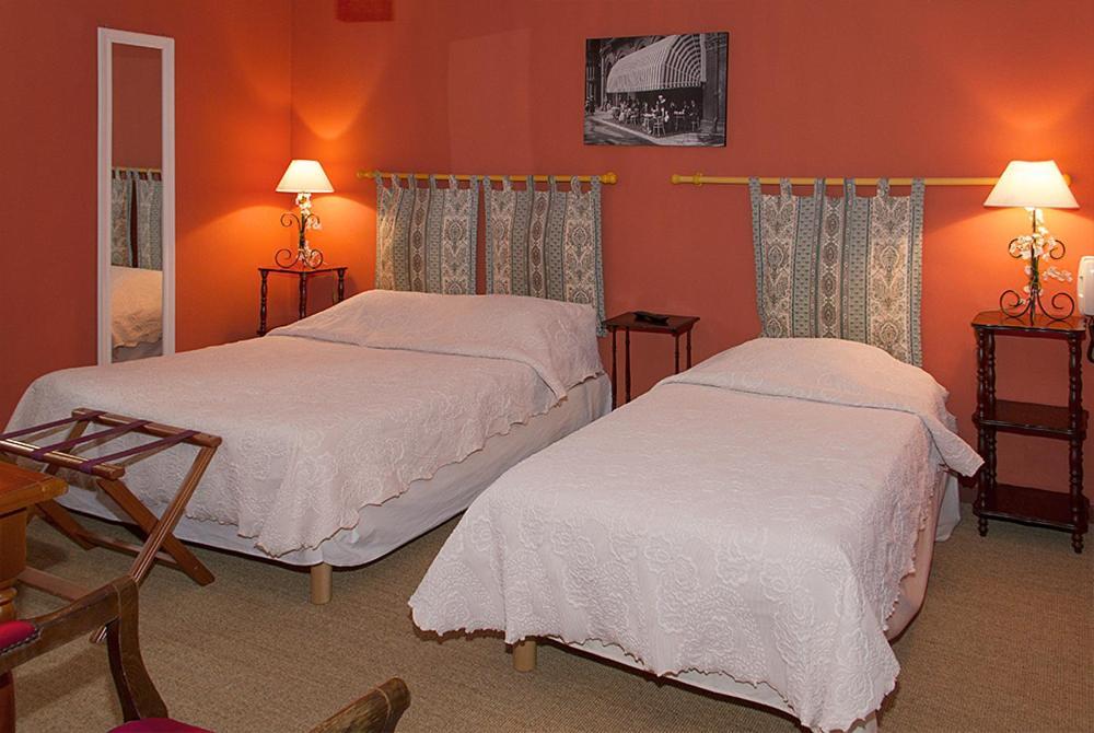 Hôtel Le Rouge Gorge à Pontevès Chambre photo